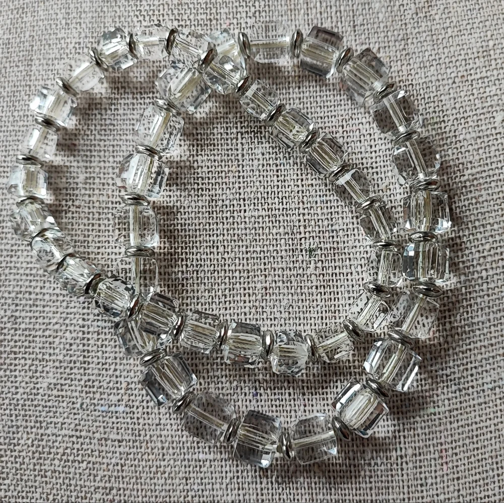 Pair of 2 Clear Square Crystal Glass Cube Stretch Bracelets Vintage Silver Tone